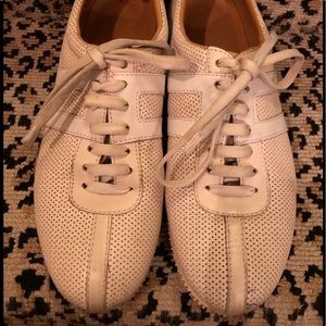 Bally Vintage Classic Tennis Shoes. EUC. 6.5